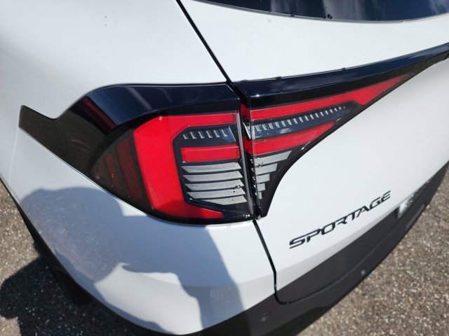New 2026 Kia Sportage X-Line w/ X-Line Technology Package image 7