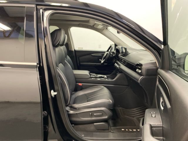 Certified 2024 Honda Pilot Elite image 26