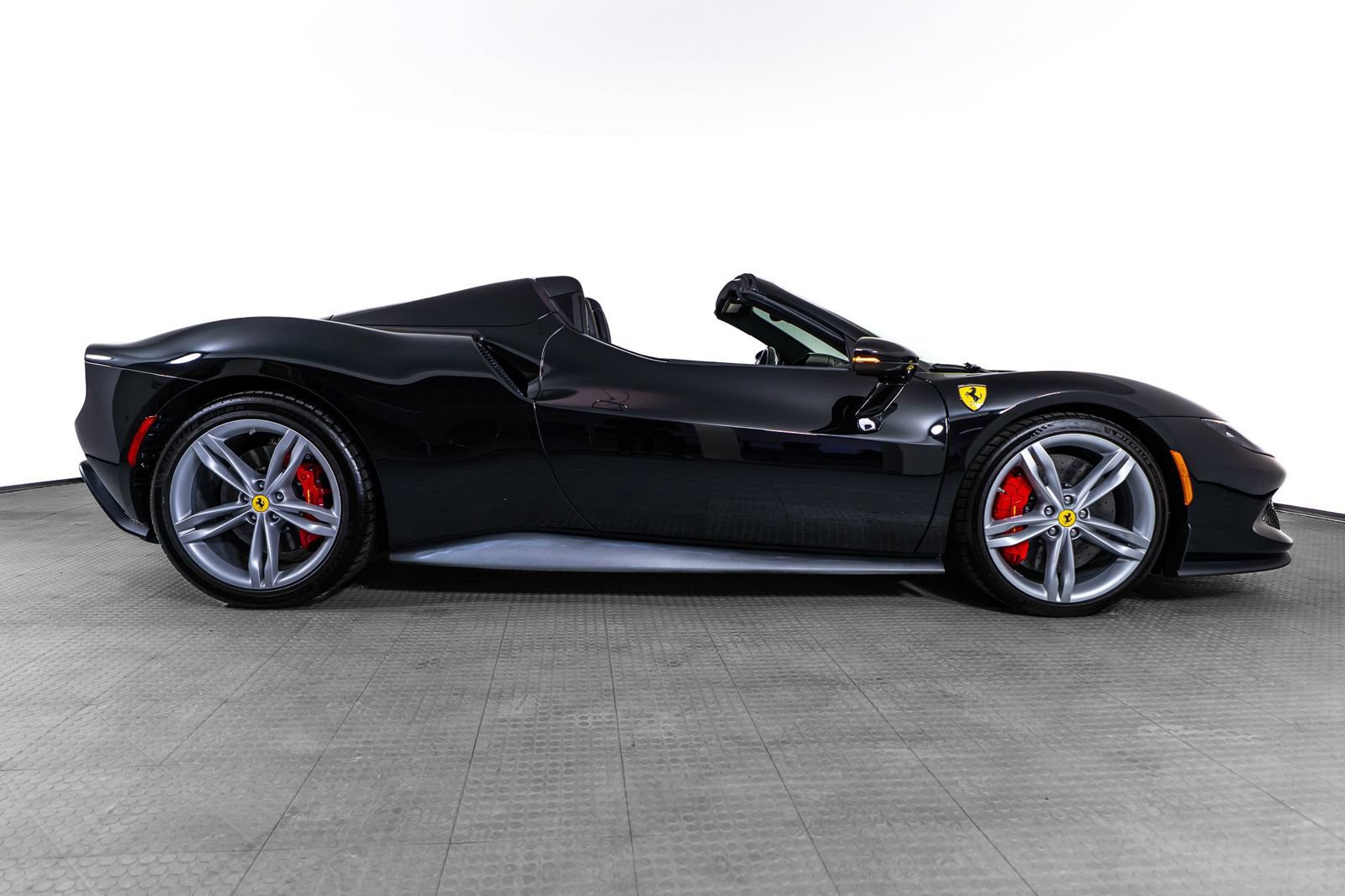 Certified 2024 Ferrari 296 GTS RWD image 6