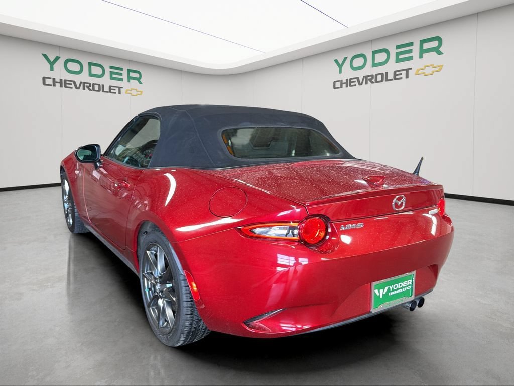 Used 2016 MAZDA MX-5 Miata Grand Touring RWD image 8