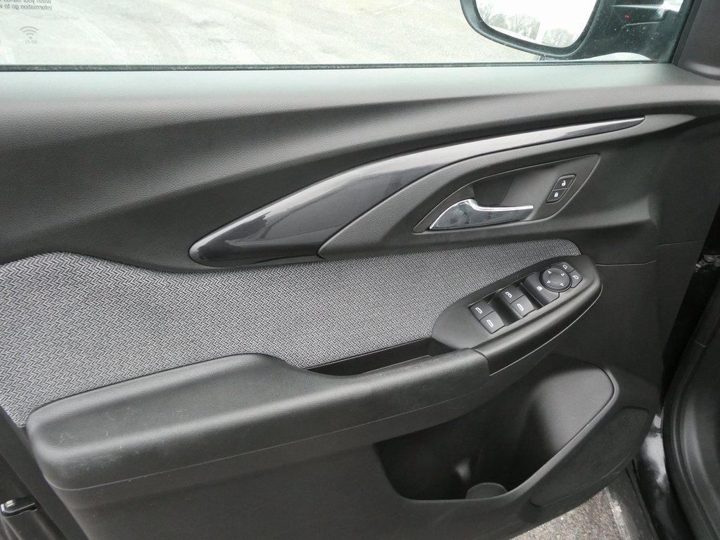 Used 2023 Chevrolet TrailBlazer LT image 6