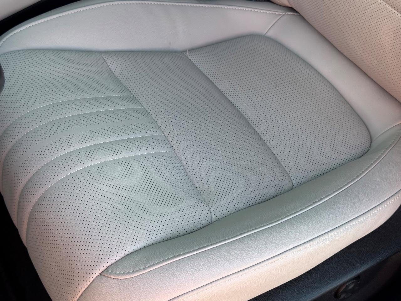 Certified 2022 Honda Accord Touring image 27