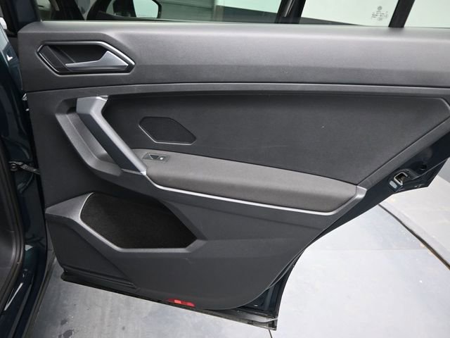 Used 2018 Volkswagen Tiguan S FWD image 23