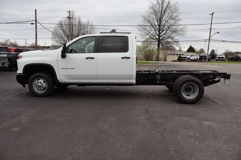 New 2026 Chevrolet Silverado 3500 W/T w/ WT Convenience Package AWD/4WD image 15