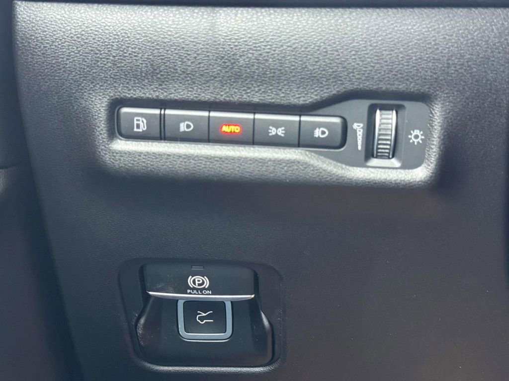 New 2026 Jeep Cherokee Limited image 19