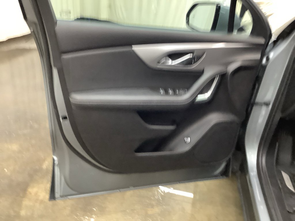 Used 2024 Chevrolet Blazer LT w/ Convenience Package image 12