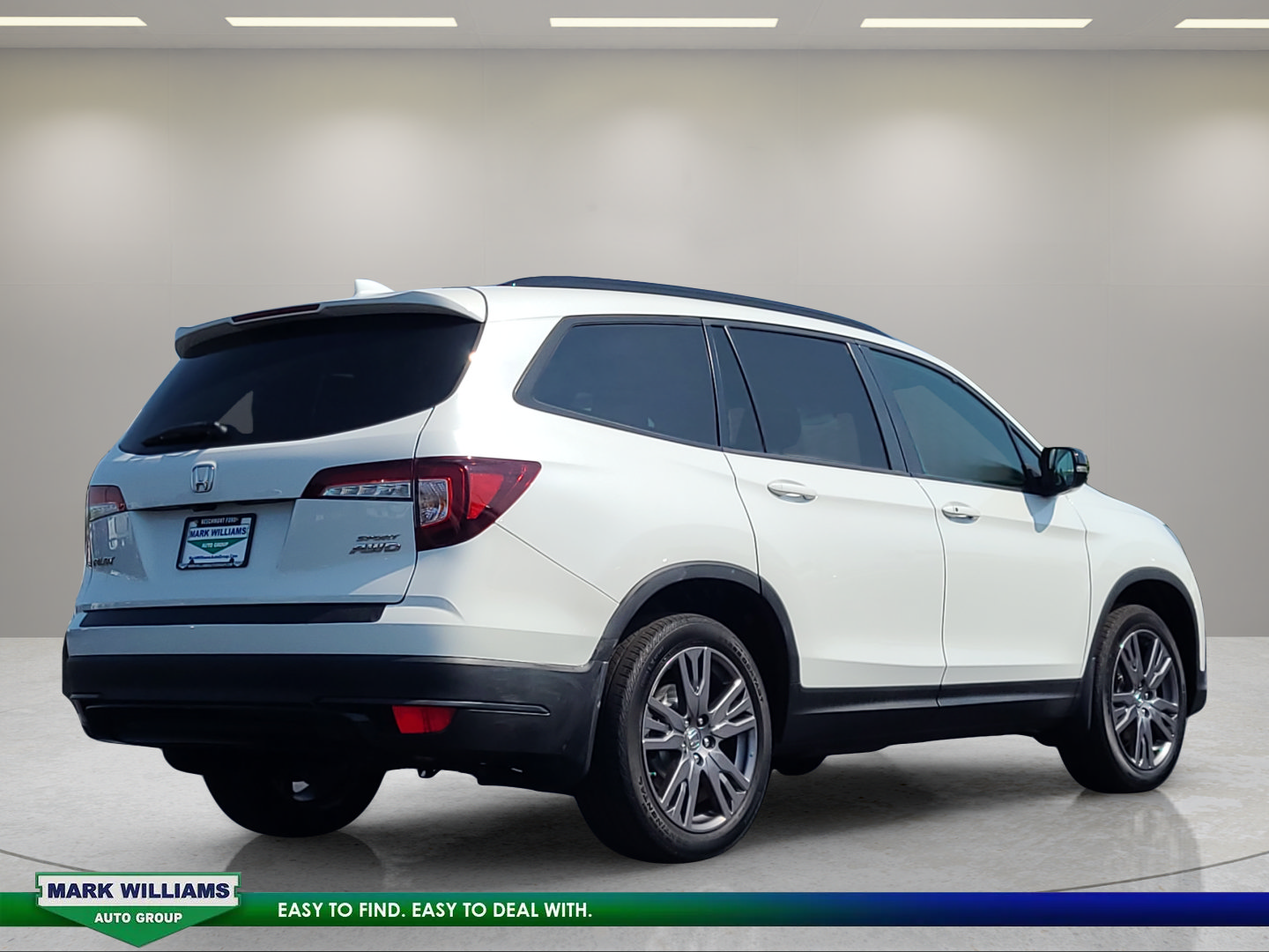 Used 2022 Honda Pilot Sport image 4