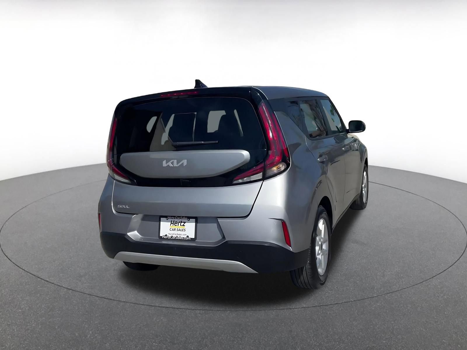 Used 2025 Kia Soul LX w/ LX Technology Package image 14