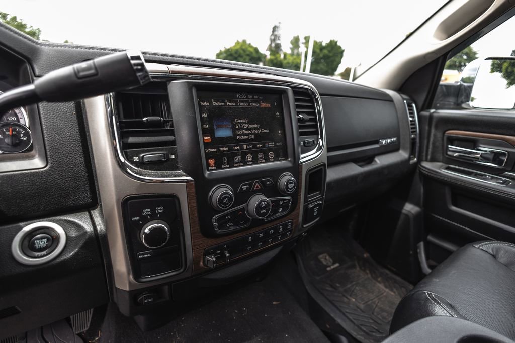 Used 2017 RAM 3500 Laramie AWD/4WD image 8