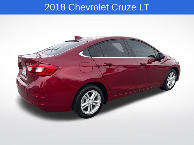 Certified 2018 Chevrolet Cruze LT w/ Convenience Package FWD image 5