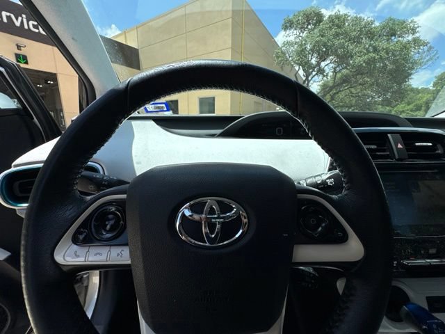 Used 2016 Toyota Prius Three FWD image 12