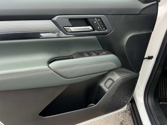 New 2026 GMC Terrain AT4 w/ Convenience Package III image 14