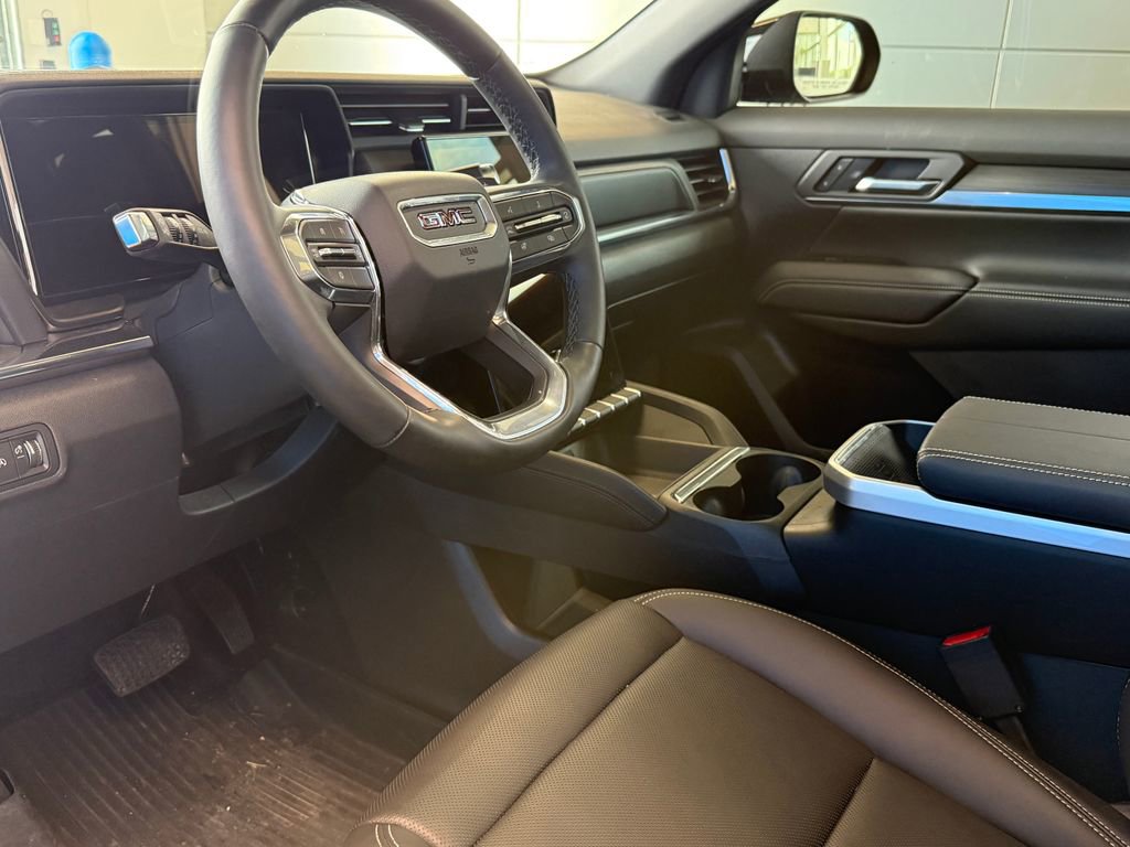Used 2026 GMC Terrain Elevation w/ Elevation Premium Package AWD/4WD image 19