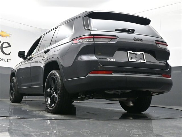 Used 2025 Jeep Grand Cherokee L Limited w/ Black Appearance Package image 56