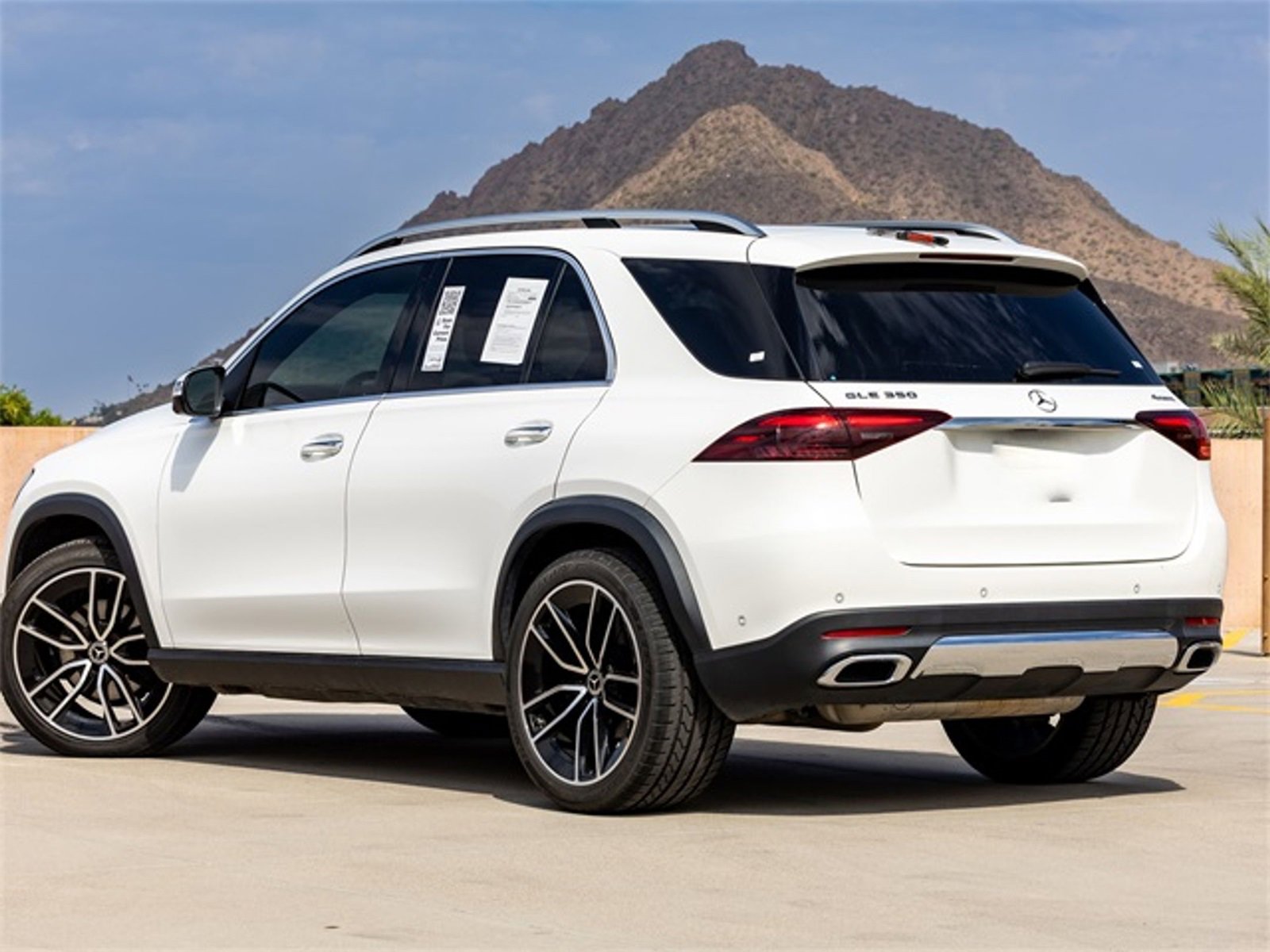 Used 2024 Mercedes-Benz GLE 350 4MATIC image 42