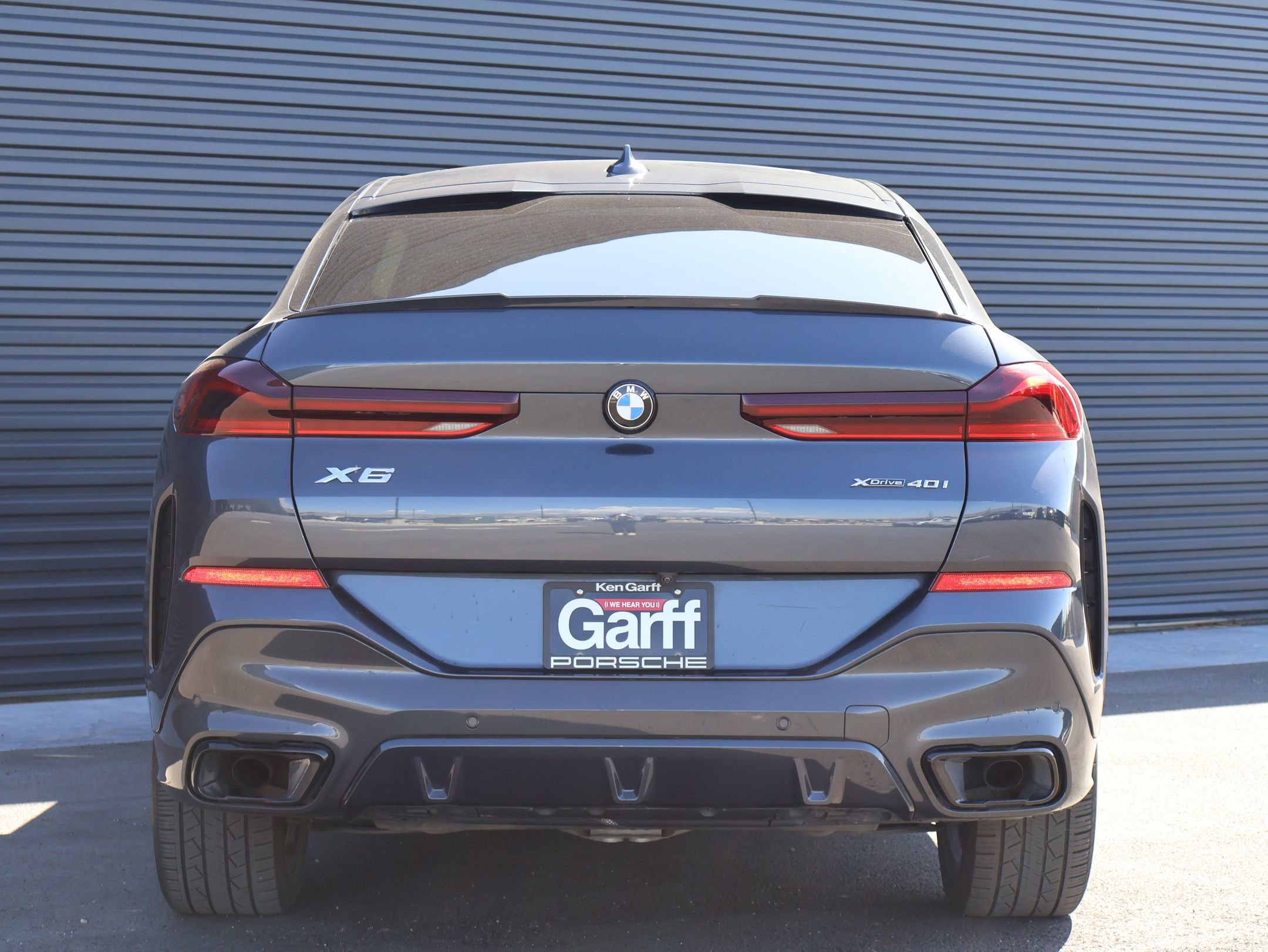 Used 2021 BMW X6 xDrive40i w/ M Sport Package AWD/4WD image 6