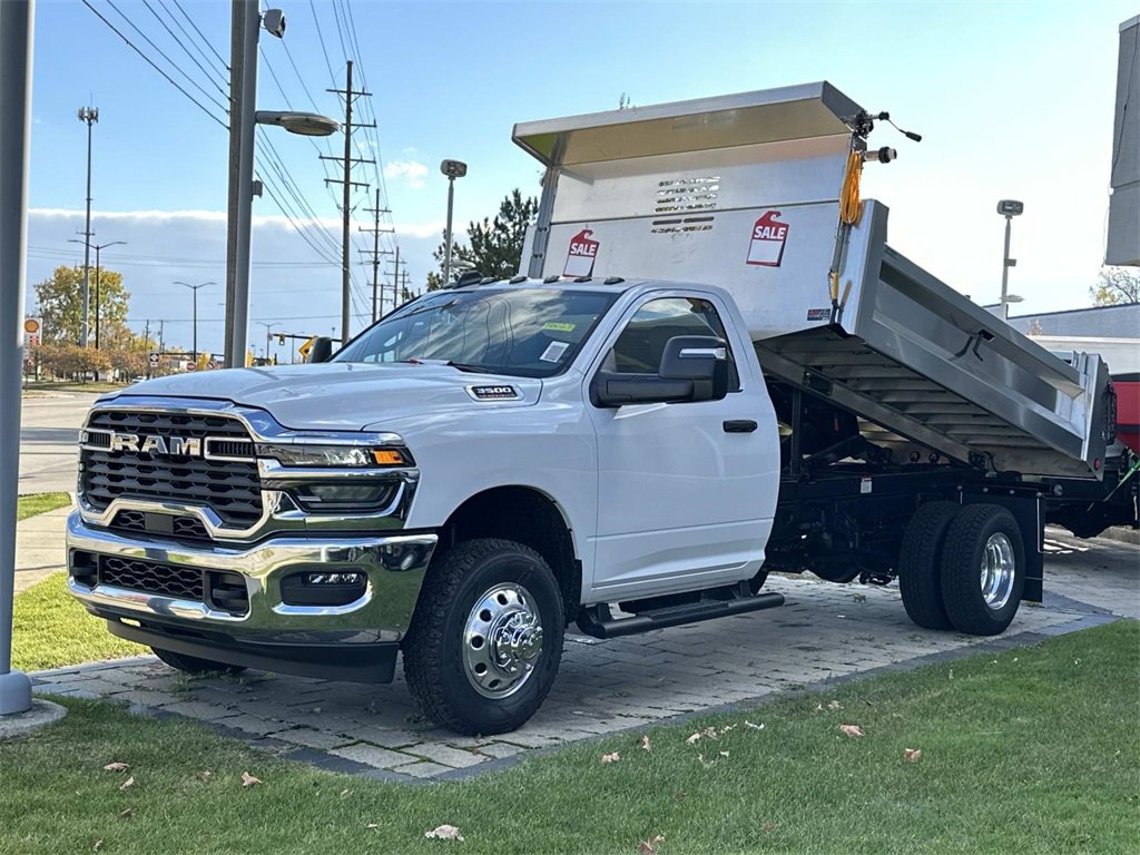 New 2026 RAM 3500 Tradesman w/ Chrome Appearance Group image 6