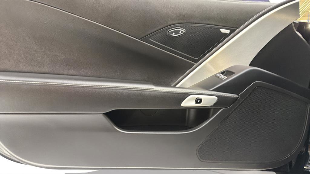 Used 2015 Chevrolet Corvette Stingray Coupe image 33