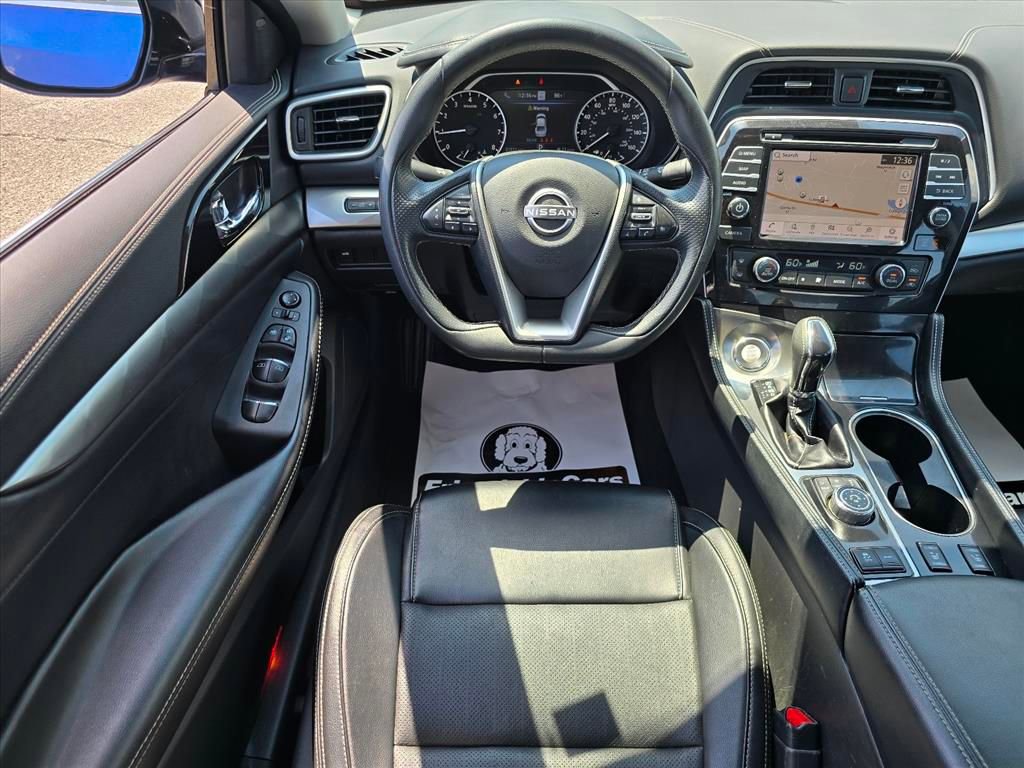 Used 2023 Nissan Maxima SV w/ Floor Mat Group FWD image 3