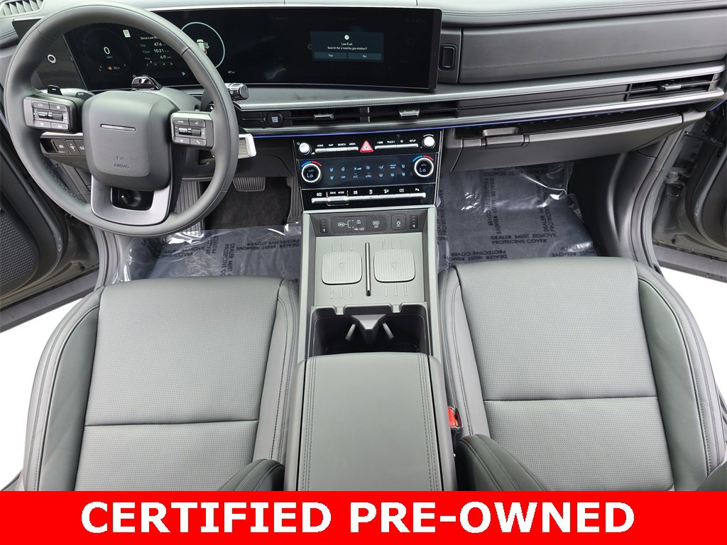 Certified 2025 Hyundai Santa Fe Calligraphy image 9