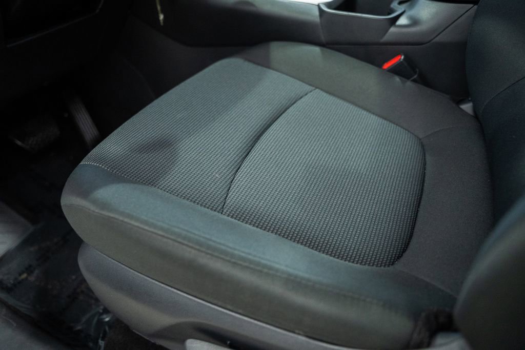 Used 2024 Toyota RAV4 LE image 28