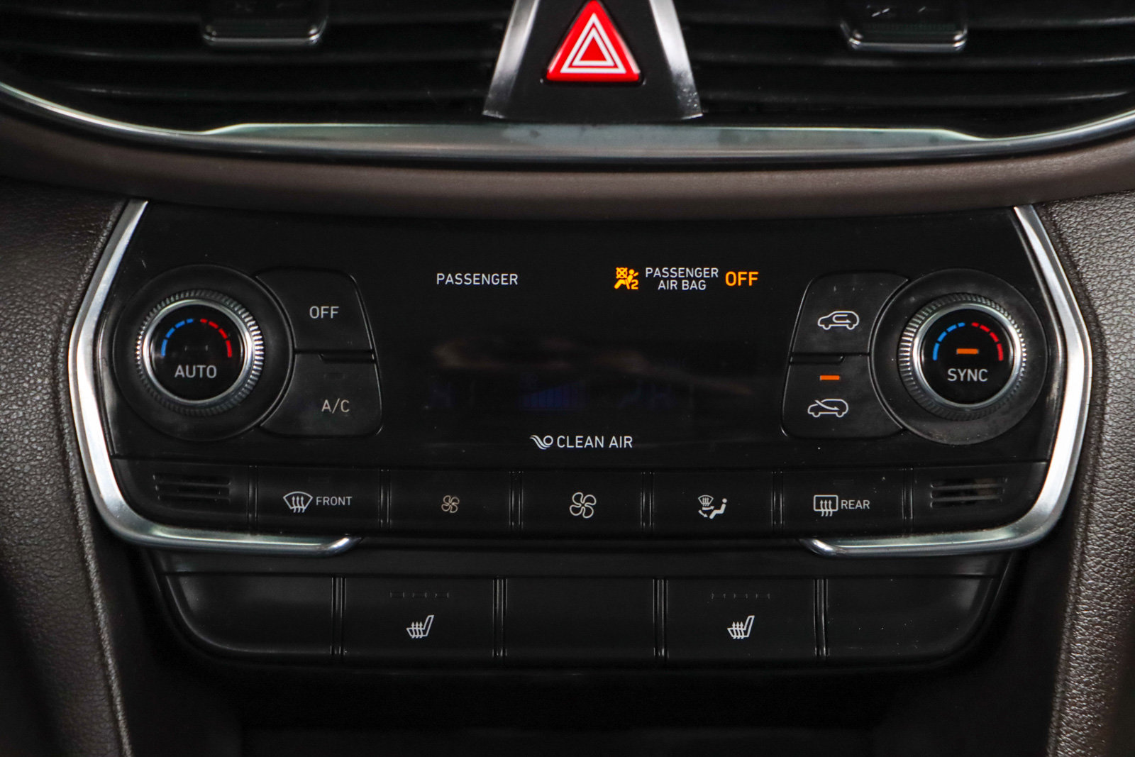 Used 2020 Hyundai Santa Fe SEL w/ Convenience Package image 20