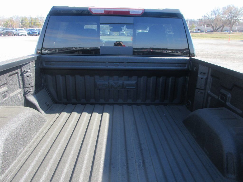 New 2026 GMC Sierra 1500 SLT w/ SLT Premium Plus Package image 7