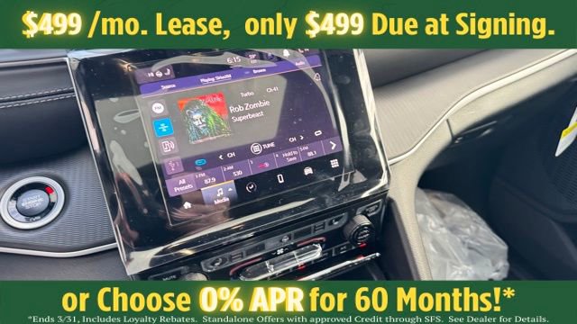 New 2025 Jeep Grand Cherokee Altitude image 19