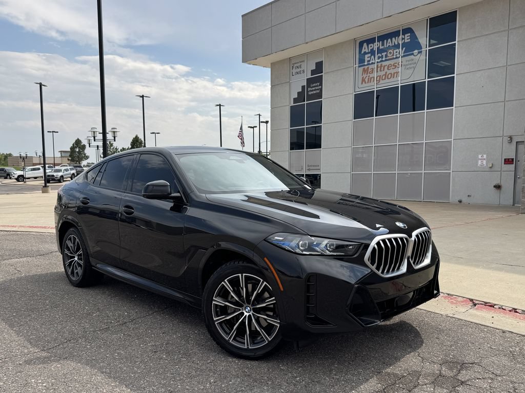 Used 2024 BMW X6 xDrive40i w/ Premium Package AWD/4WD image 2