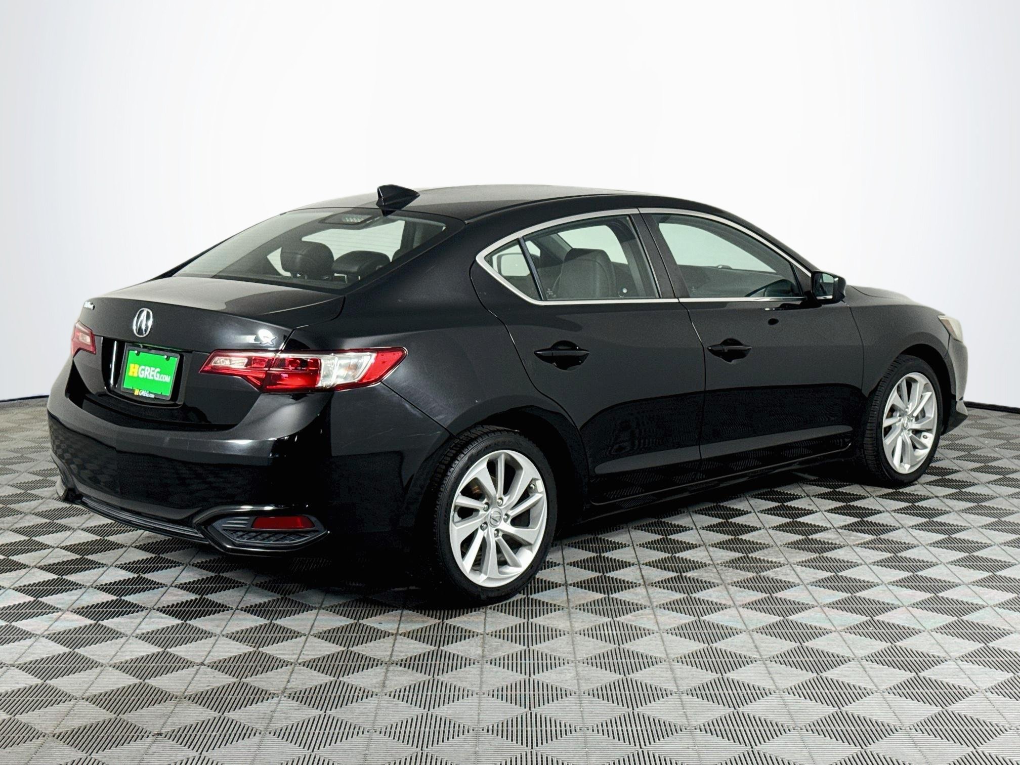 Used 2017 Acura ILX FWD image 8