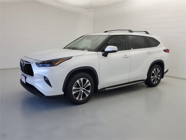 Certified 2023 Toyota Highlander XLE