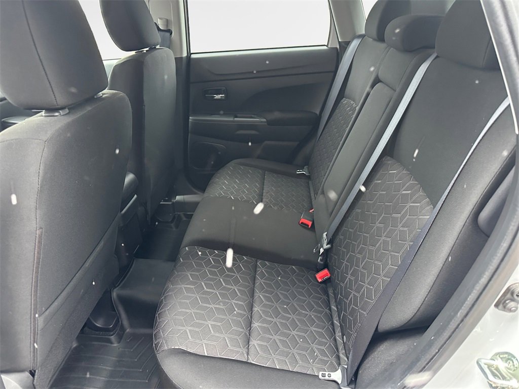 Used 2022 Mitsubishi Outlander Sport ES image 24