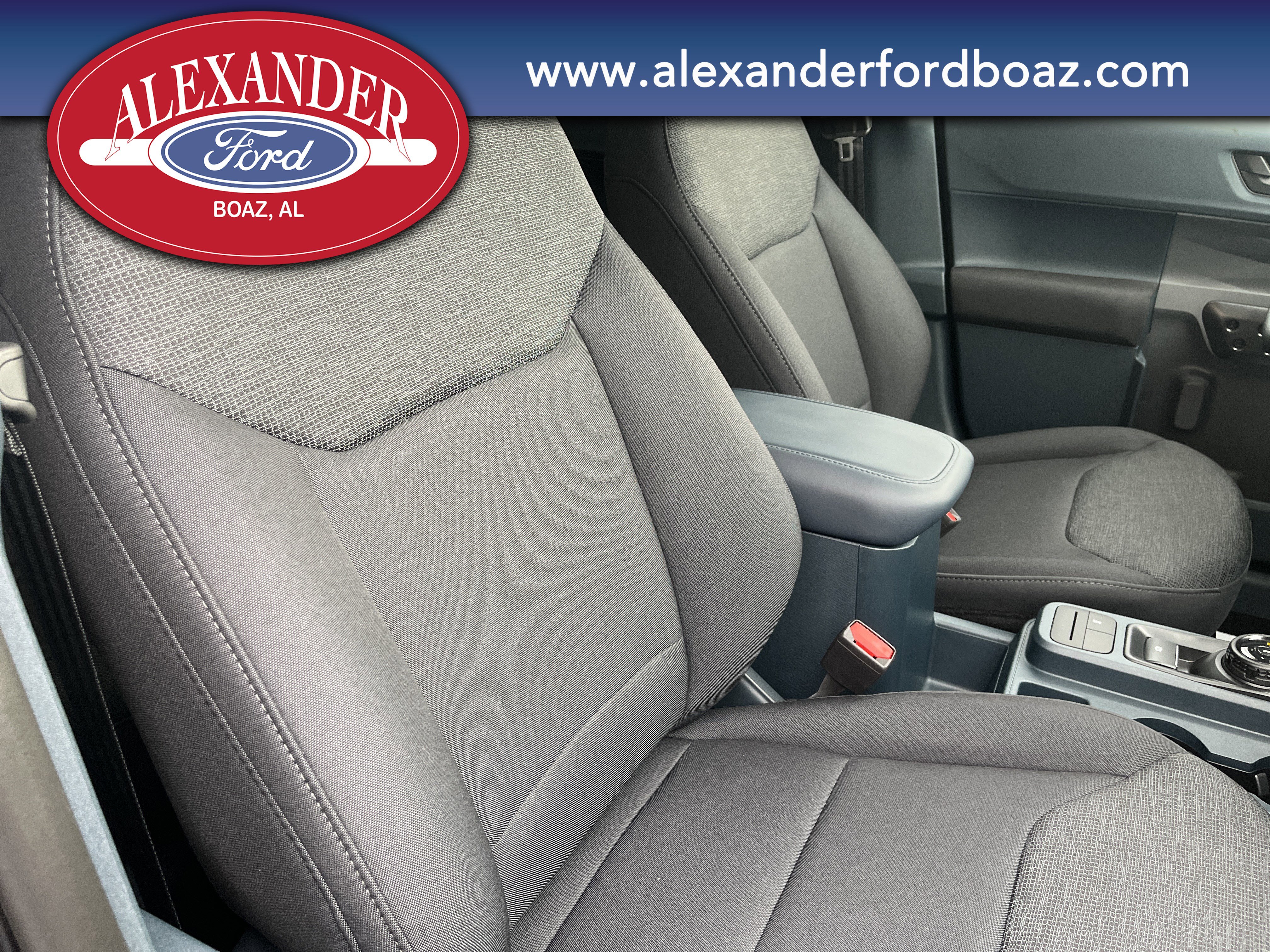 New 2025 Ford Maverick XL image 16