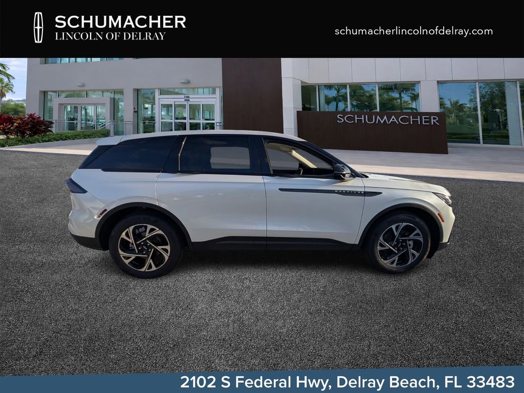 New 2026 Lincoln Nautilus Premier w/ Jet Appearance Package AWD/4WD image 8