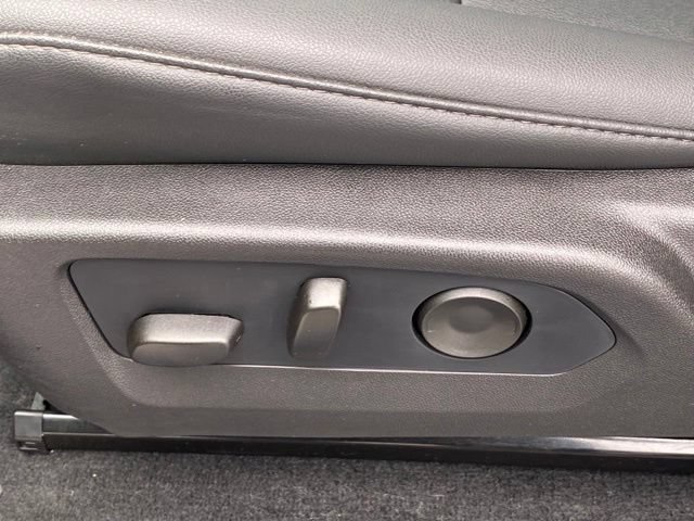 Used 2026 Chevrolet Colorado Trail Boss AWD/4WD image 31