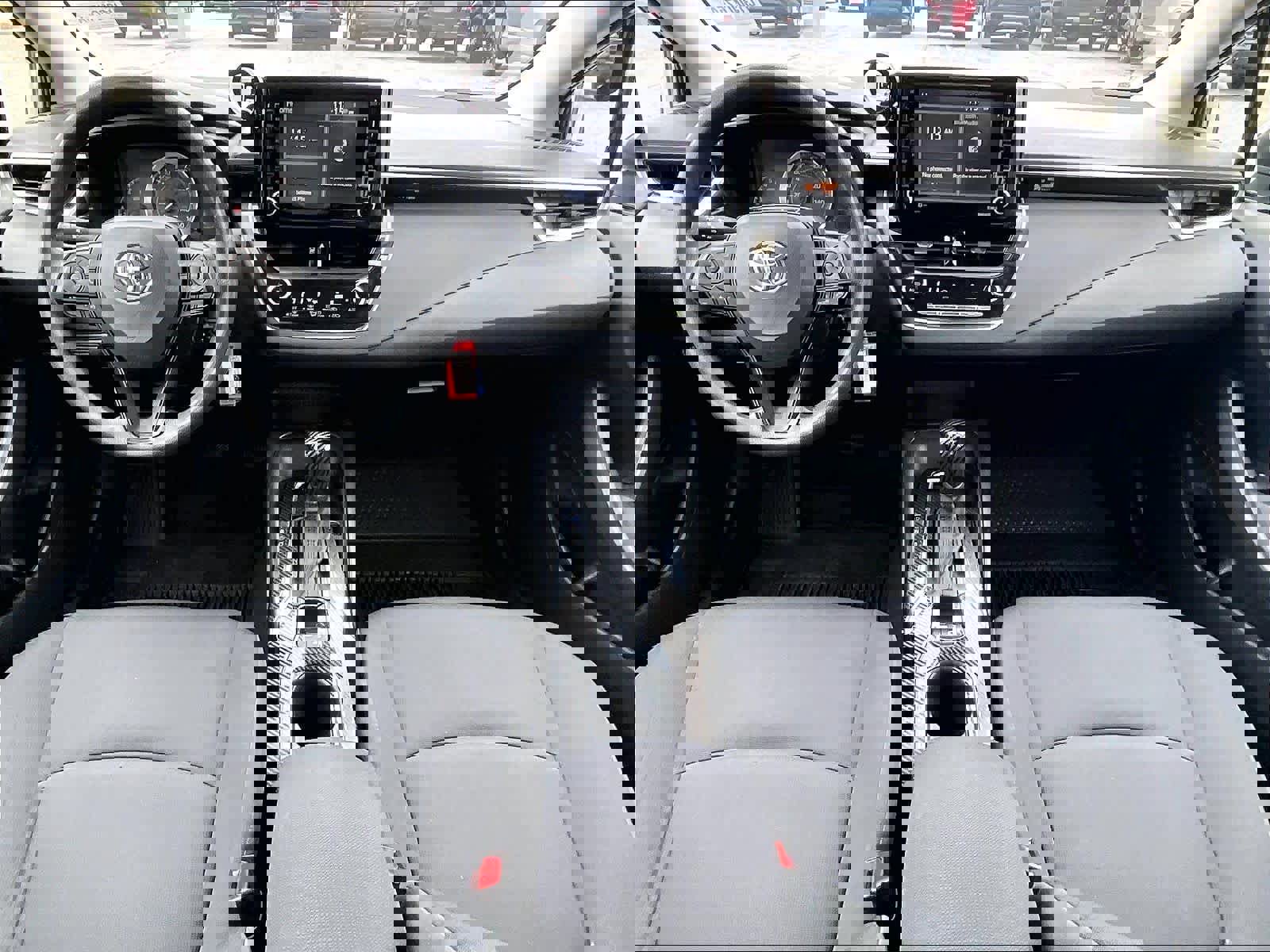 Used 2022 Toyota Corolla LE image 21