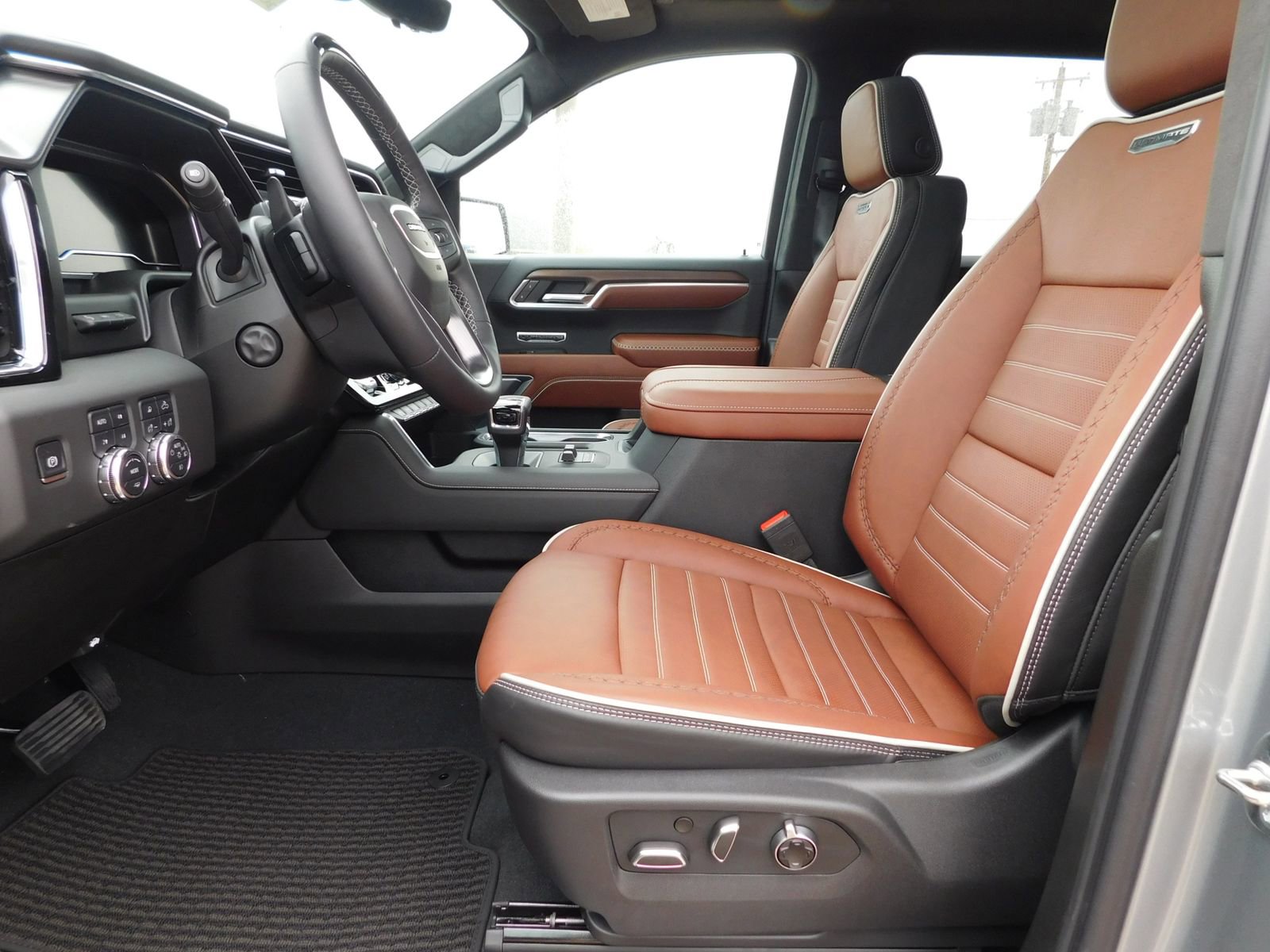 New 2025 GMC Sierra 1500 Denali Ultimate image 8