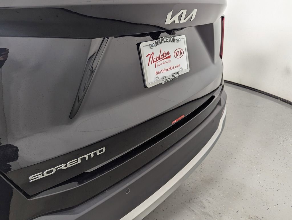 New 2025 Kia Sorento S w/ Panoramic Sunroof Package image 8