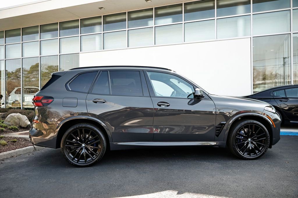 Used 2026 BMW X5 xDrive40i w/ M Sport Package image 6