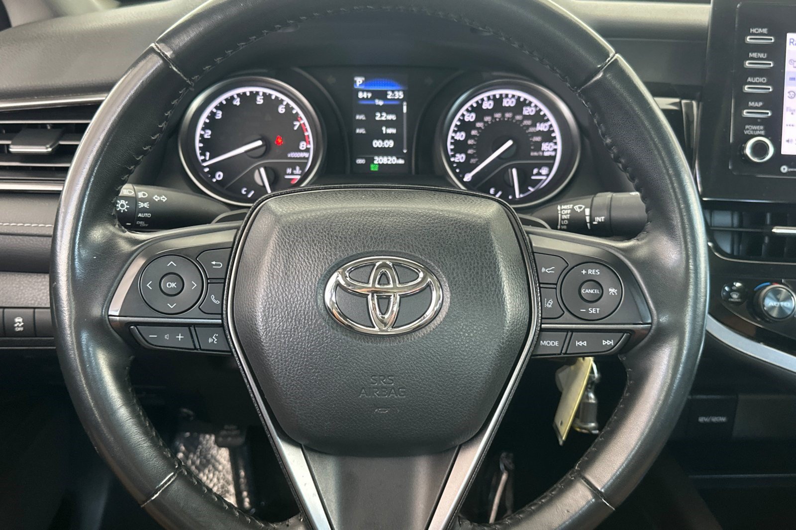 Used 2023 Toyota Camry SE FWD image 10