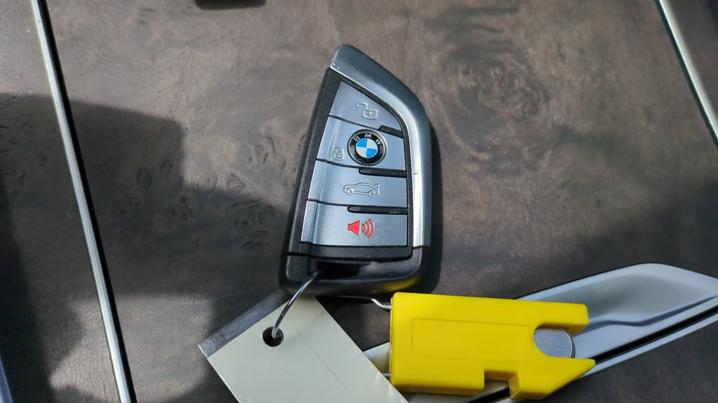 Used 2022 BMW X5 sDrive40i w/ Premium Package RWD image 35