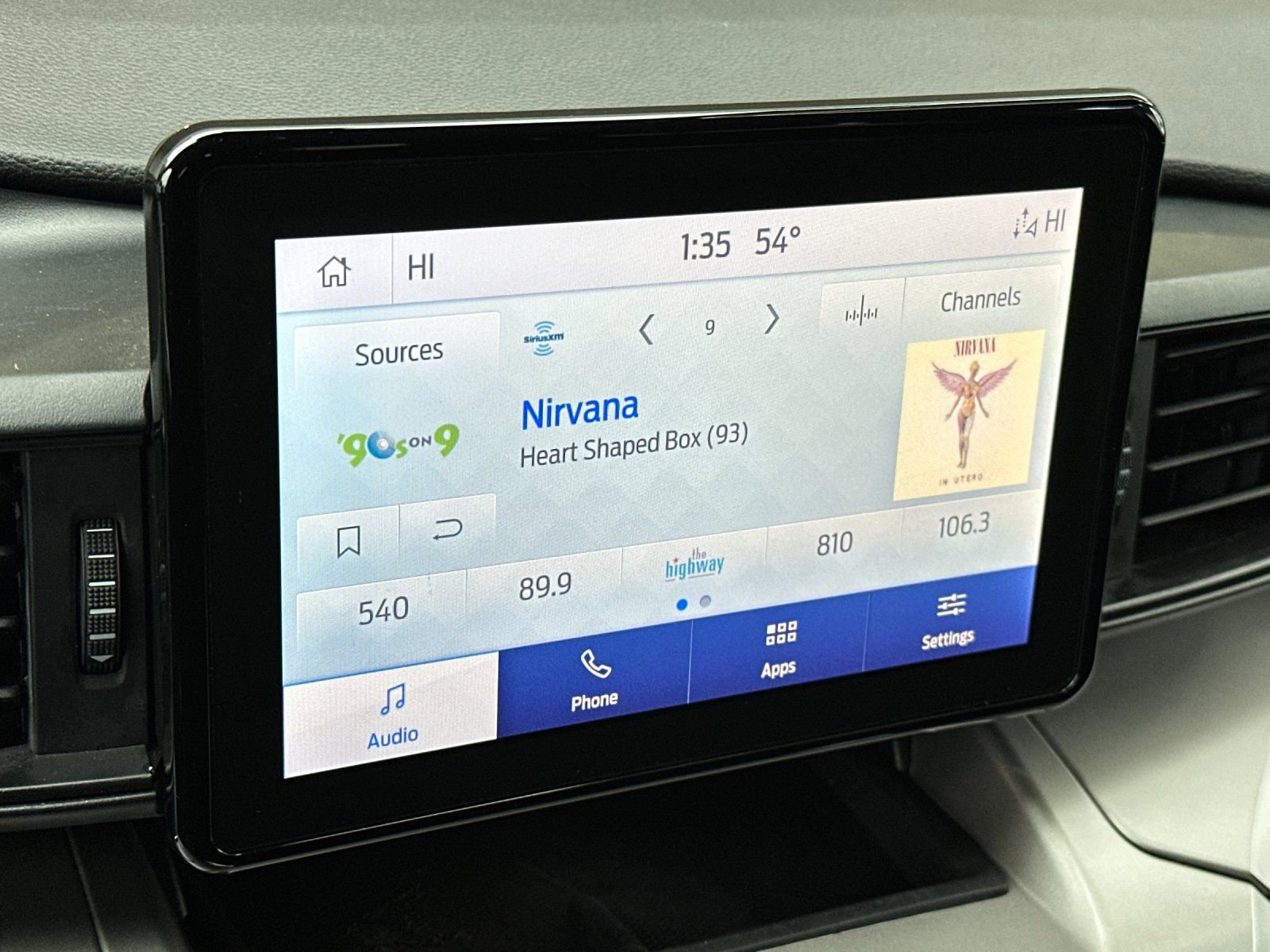 Used 2022 Ford Explorer XLT RWD image 19