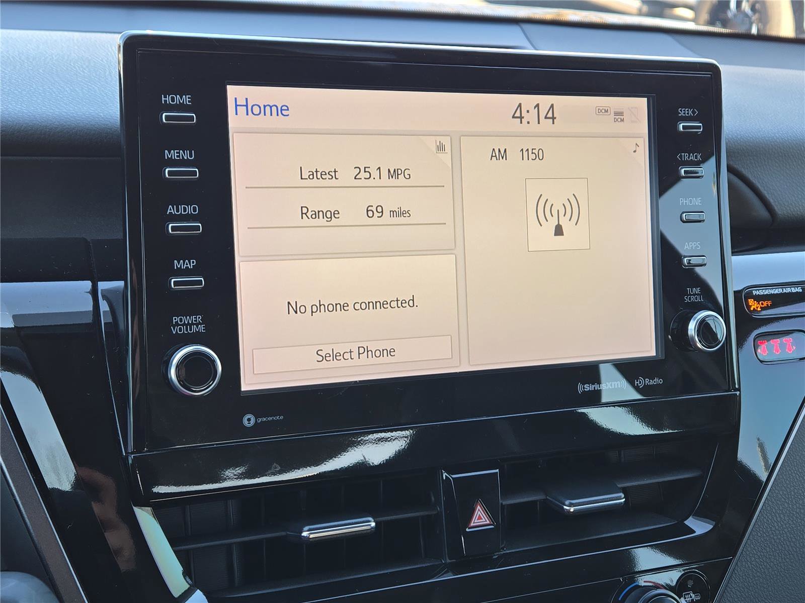 Used 2024 Toyota Camry SE w/ Cold Weather Package image 24