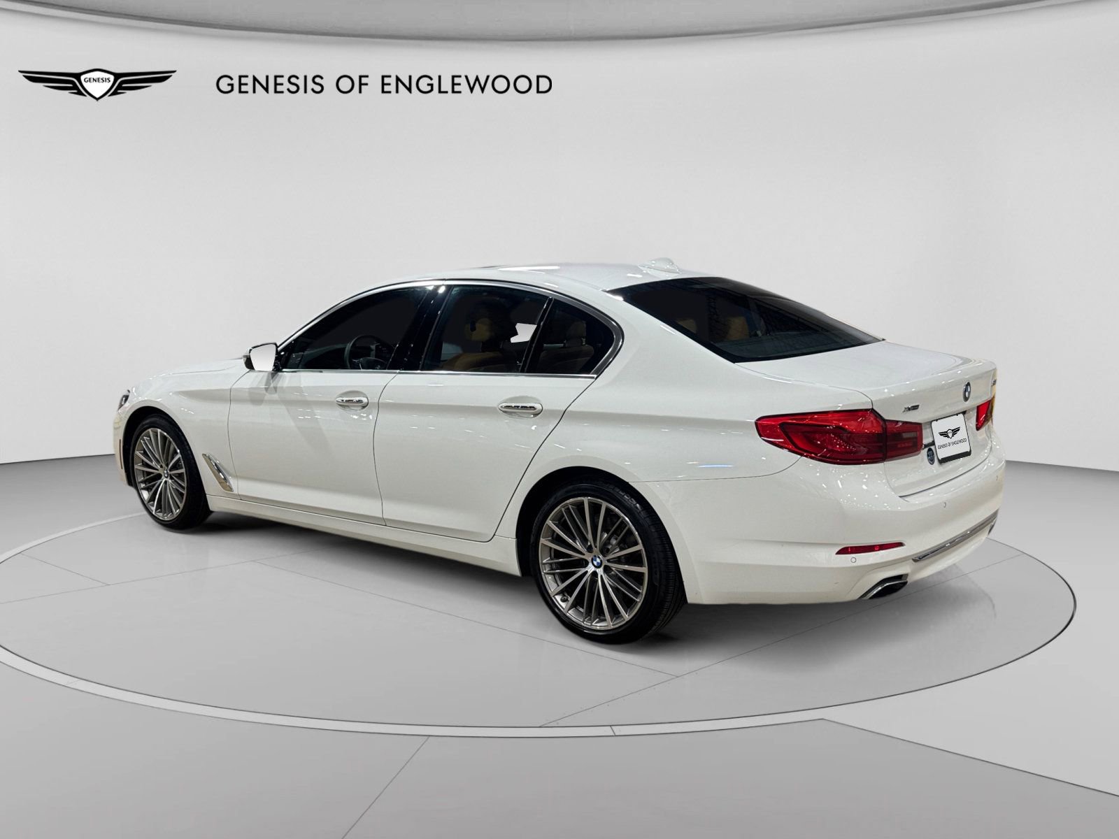 Used 2018 BMW 540i xDrive AWD/4WD image 12