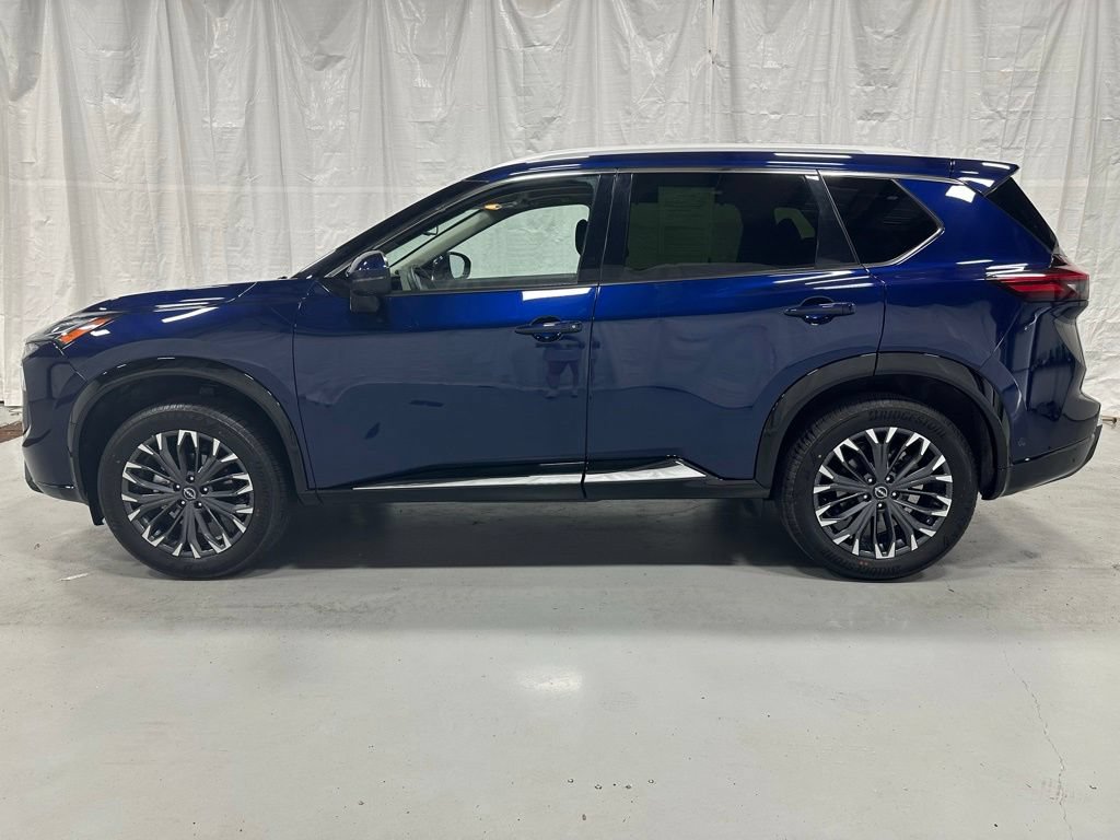 Used 2026 Nissan Rogue Platinum w/ Platinum Premium Package AWD/4WD image 4