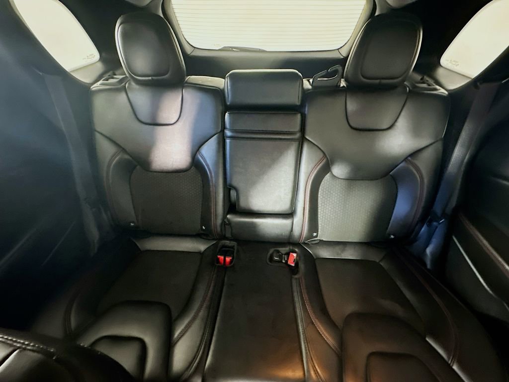 Used 2019 Jeep Cherokee Trailhawk w/ Comfort/Convenience Group AWD/4WD image 13