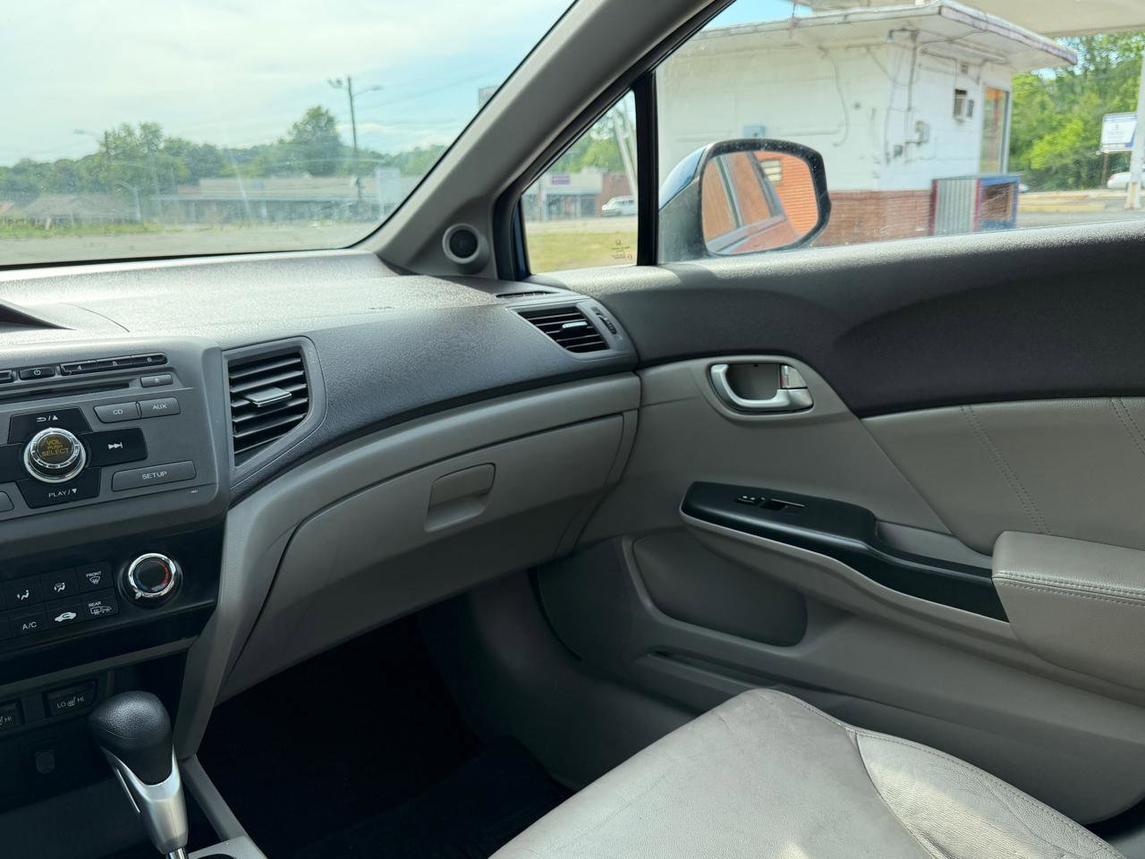 Used 2012 Honda Civic EX-L image 24