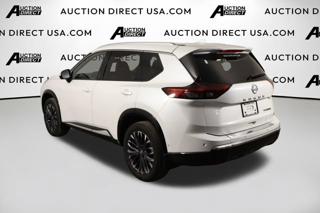 Used 2024 Nissan Rogue Platinum FWD image 46