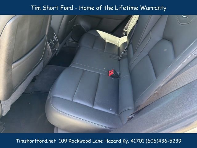 Used 2022 Cadillac XT4 Premium Luxury w/ Sun And Sound Package AWD/4WD image 12