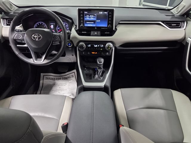 Used 2021 Toyota RAV4 XLE Premium FWD image 8
